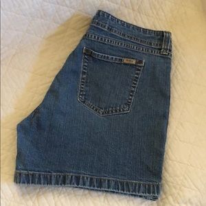 Levi’s denim shorts, sz 14